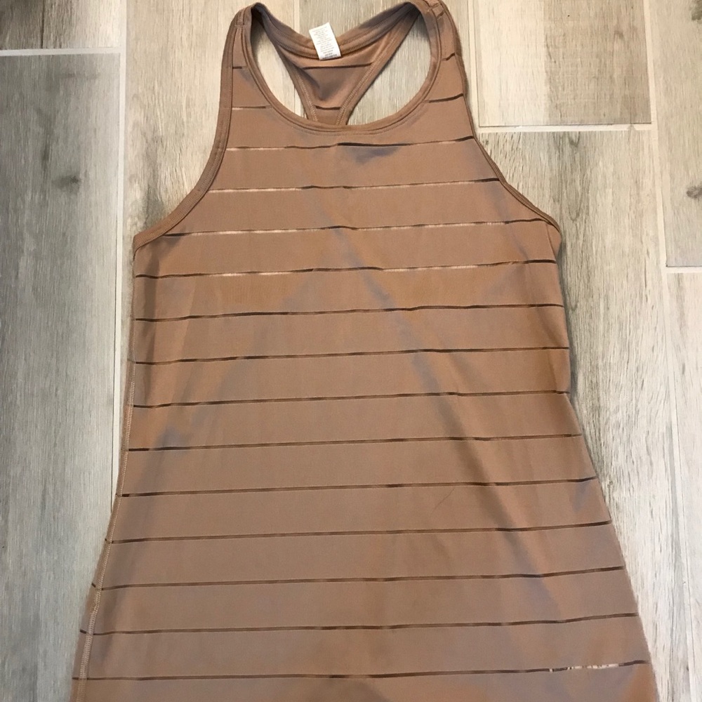Athleta chi tank